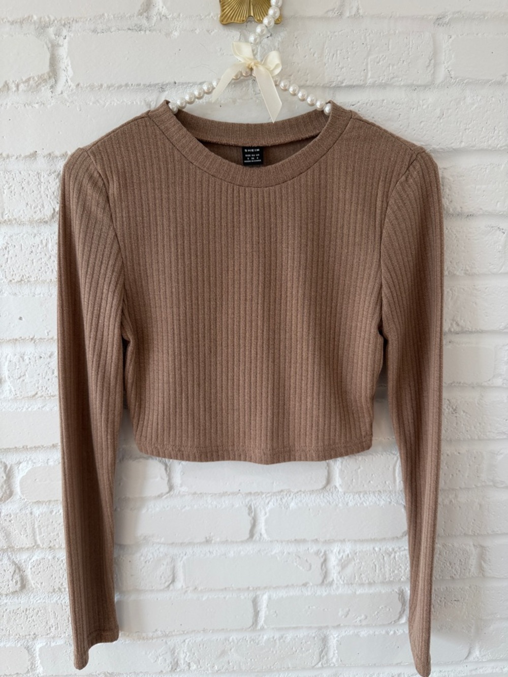 SHEIN Ribbed Long-Sleeve Cropped Top in Brown